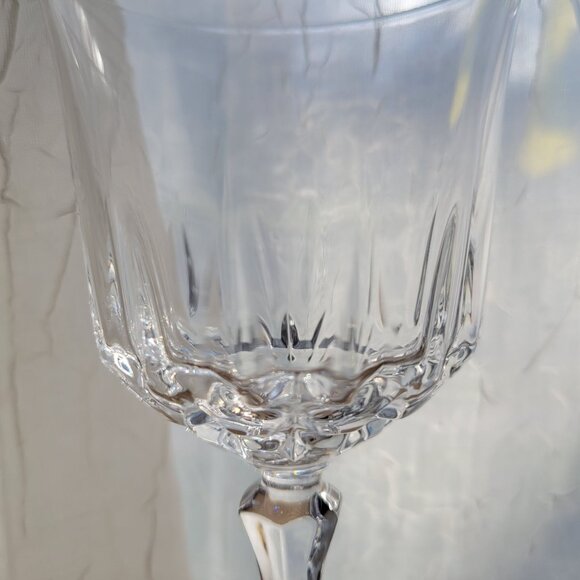 Set Of 6 Vintage Crystal Clear Wine Glasses With Elegant Stem Design - Picture 4 of 10
